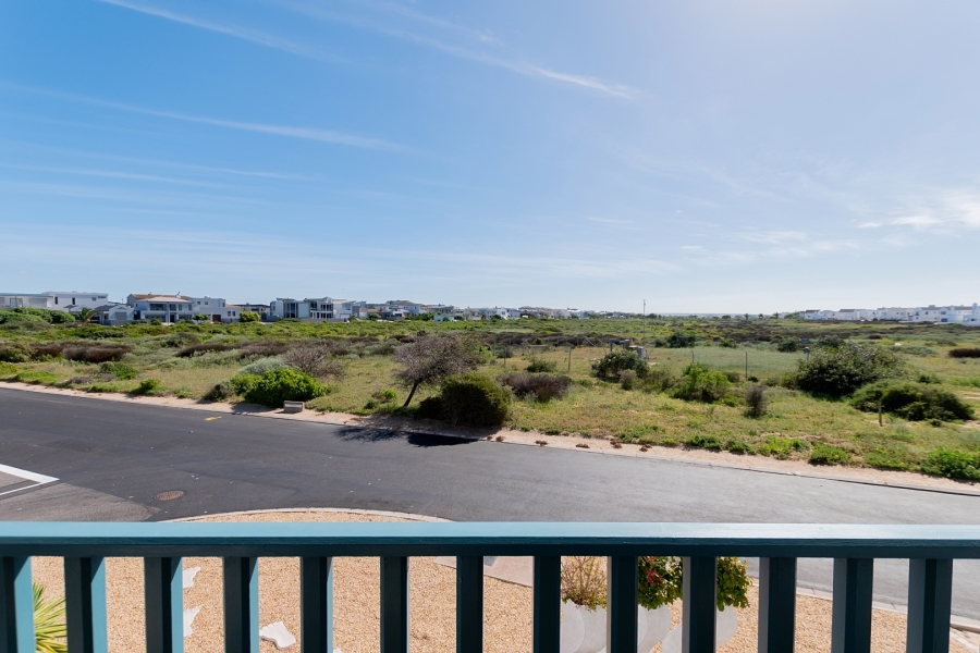 3 Bedroom Property for Sale in Blue Lagoon Western Cape